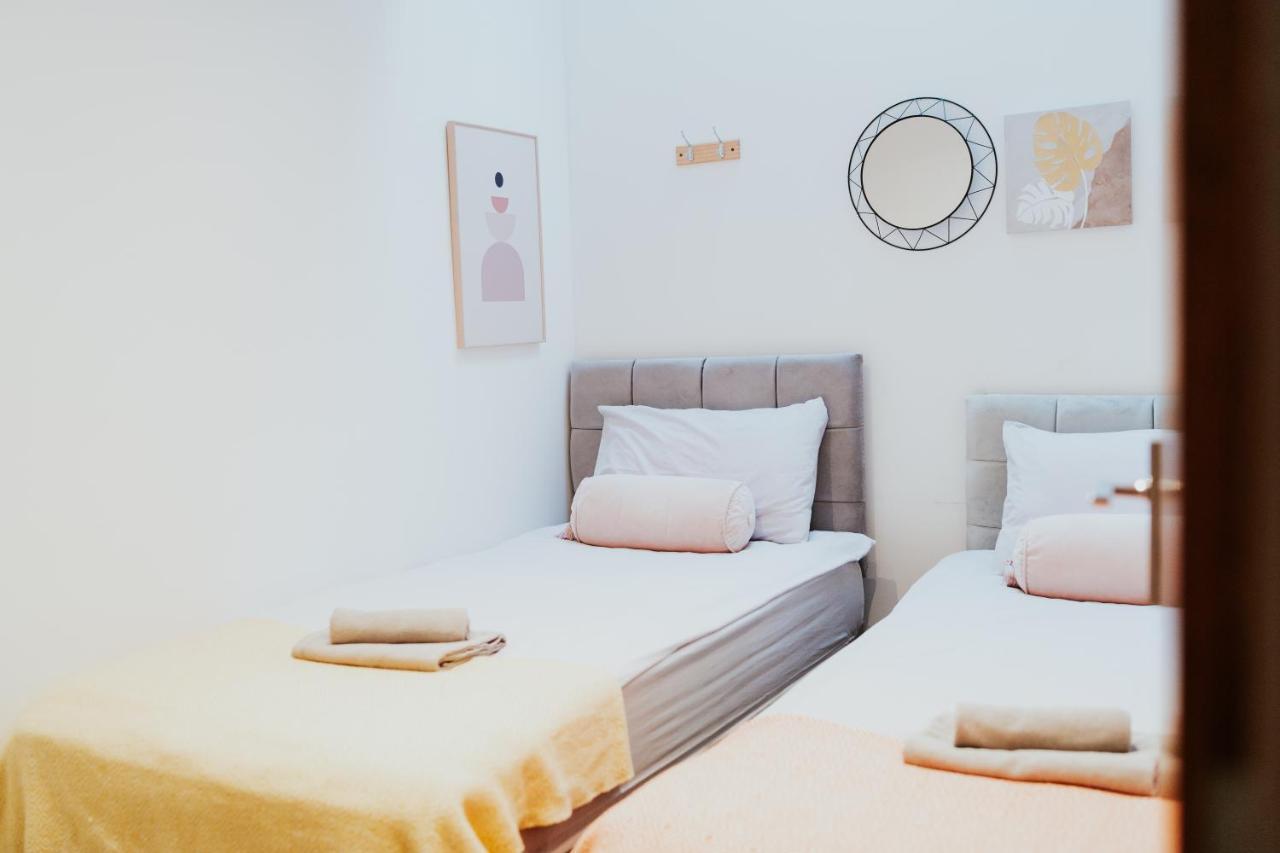 נוטינגהאם Hounds Gate Luxury Apartments By 1508 Stays מראה חיצוני תמונה