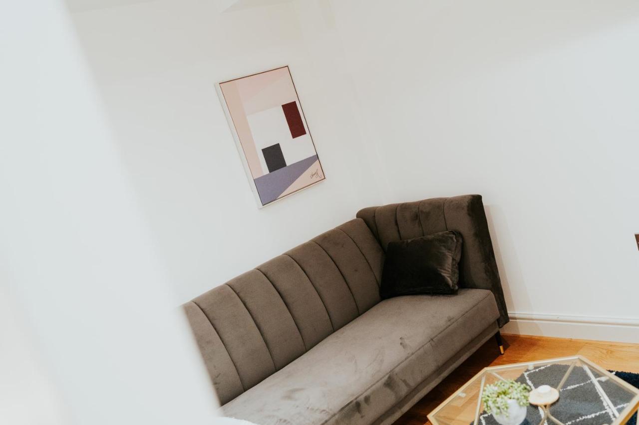 נוטינגהאם Hounds Gate Luxury Apartments By 1508 Stays מראה חיצוני תמונה